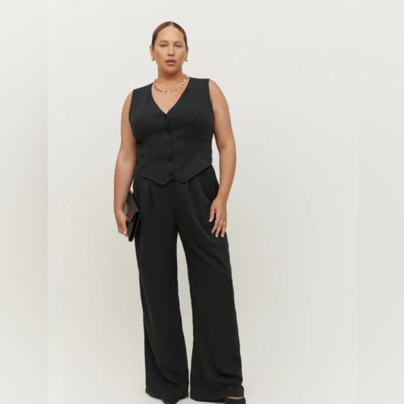 Reformation Devin Twill Vest - Picture 3 of 8